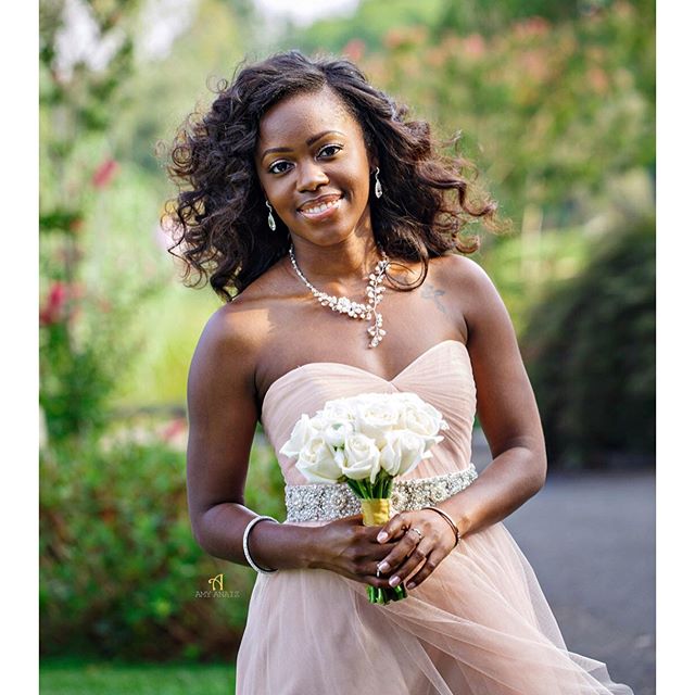 An Easy, Breezy, and Beautiful Bridesmaid ?