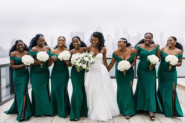 Still crushing on Rhonia and her girls in winter green ?