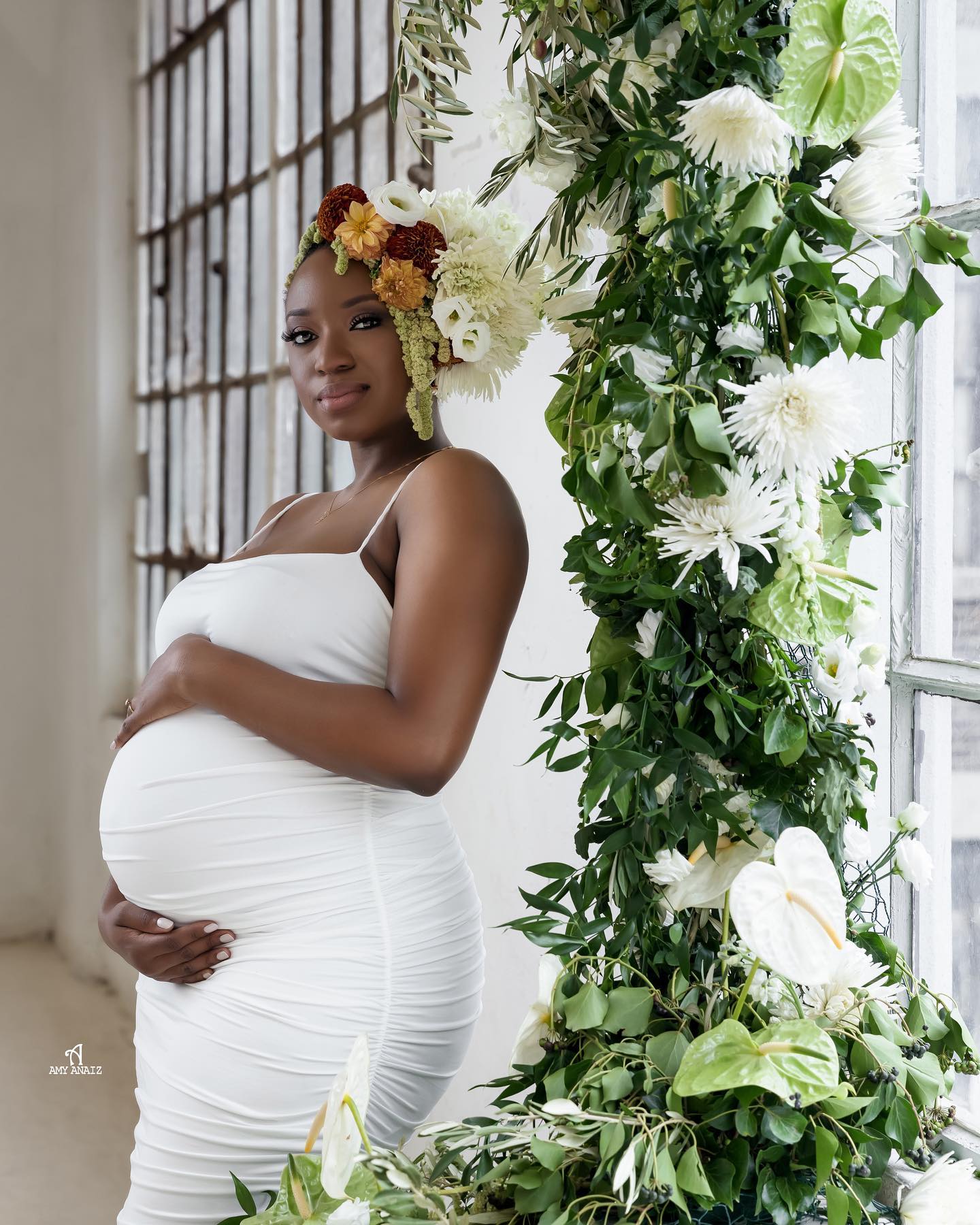It’s always such an honor when a fellow creative I admire choose me to take their portrait. Thanks for trusting me with this amazing milestone @chi_chi.ari  Your going to be an amazing Mama. ??